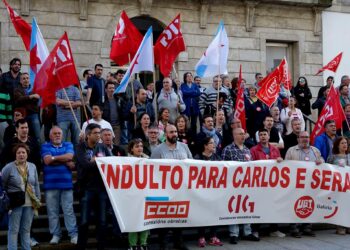 Concentración en Vigo para exigir el indulto de Carlos y Serafín