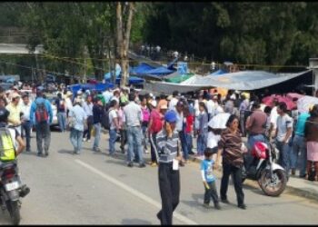 Los maestros mexicanos convocan nuevas acciones para este jueves