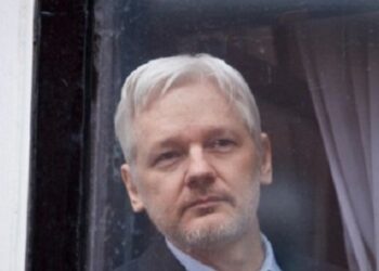 Wikileaks: Brexit podría poner fin al exilio de Assange