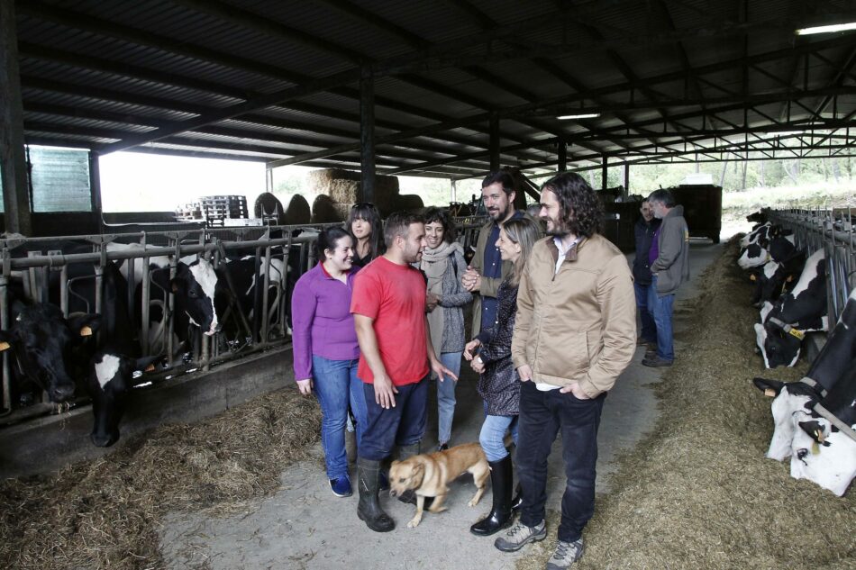 En Marea reivindica prezos xustos para o leite para manter vivo o rural e o emprego no sector primario