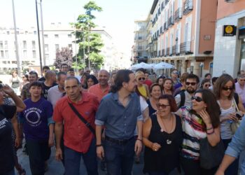 Iglesias en Jerez: “El mejor ejemplo de ser antisistema es utilizar Interior para perseguir a enemigos políticos”