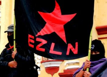 EZLN y CNI ante ataque policiaco en Nochixtlán: “Le decimos al magisterio digno que no está solo”