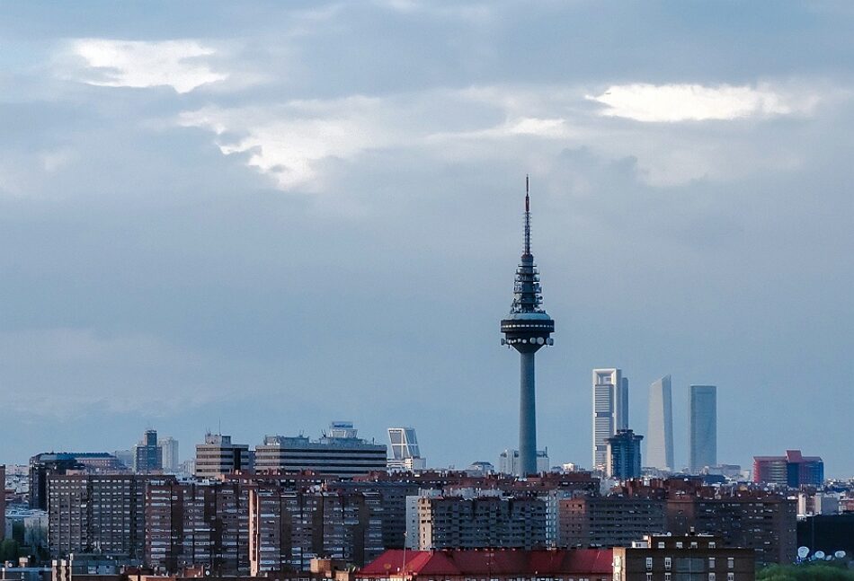 Ecologistas en Acción alerta de los niveles elevados de ozono troposférico en el centro y sur de la Península Ibérica en el inicio de las vacaciones de julio