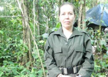 Reportaje: Una francesa en las FARC-EP