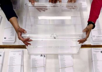 Dos peticiones online reúnen más de 70.000 firmas cada una para exigir una auditoría de los resultados electorales del 26-J