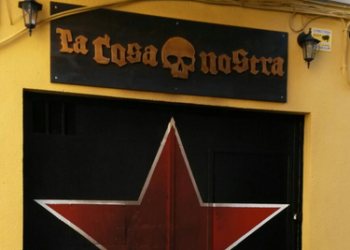 Condena y total repulsa al ataque fascista y violento contra la sede de la Cosa Nostra