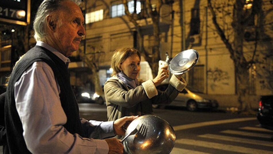 Argentinos convocan segundo cacerolazo ante tarifazo de Macri