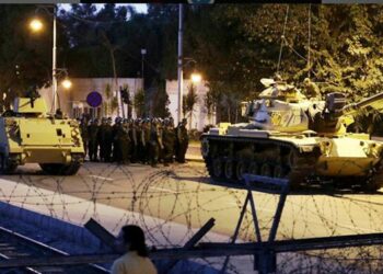 IU muestra su apoyo a las fuerzas democráticas y progresistas de Turquía» y rechaza que Erdogan aproveche la respuesta al golpe militar «para caminar de la autocracia a la dictadura»