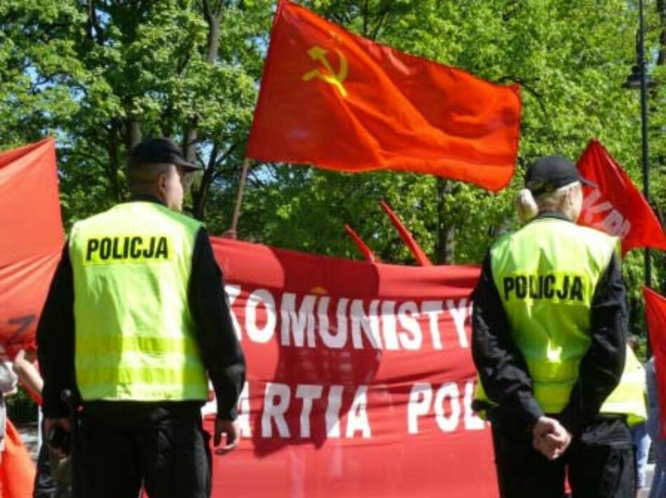 Condenan a 4 militantes del Partido Comunista de Polonia