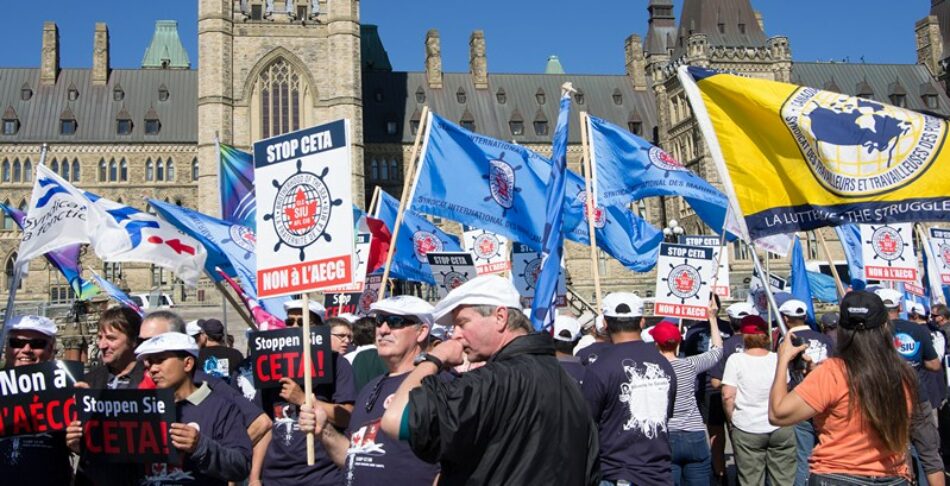 Las prisas por aprobar el acuerdo comercial con Canadá, el CETA, ensancharán la brecha entre la ciudadanía y la UE