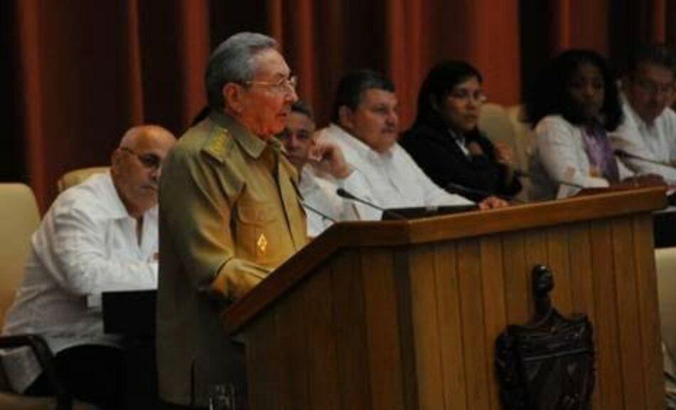 Raúl Castro: “Frente a las dificultades y amenazas no hay espacio para las improvisaciones y mucho menos para el derrotismo”