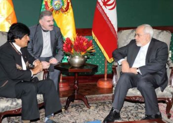 Canciller iraní se reúne con Evo Morales