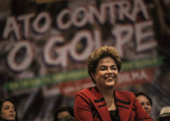 Dilma: “La defensa de la democracia exige lucha diaria”