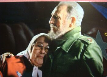 Fidel, Mandela y Juanita