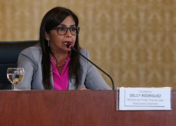 Canciller recalca que Venezuela «no se deja amenazar» por nadie