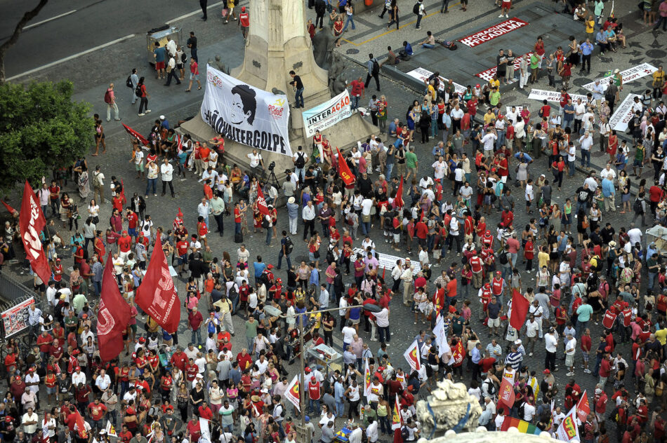 Brasil: gorilismo (golpismo) mediático e imperialismo televisivo