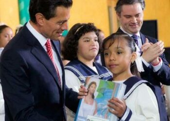 México: Peña Nieto demanda a los maestros regresar  a las aulas / En Chiapas resisten la intimación y sigue la huelga