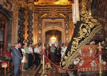 Granada Laica exige que las instancias y cargos públicos no participen en los actos religiosos en honor de la Virgen de las Angustias