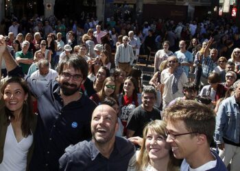 Íñigo Errejón desembarca en Pontevedra con En Marea