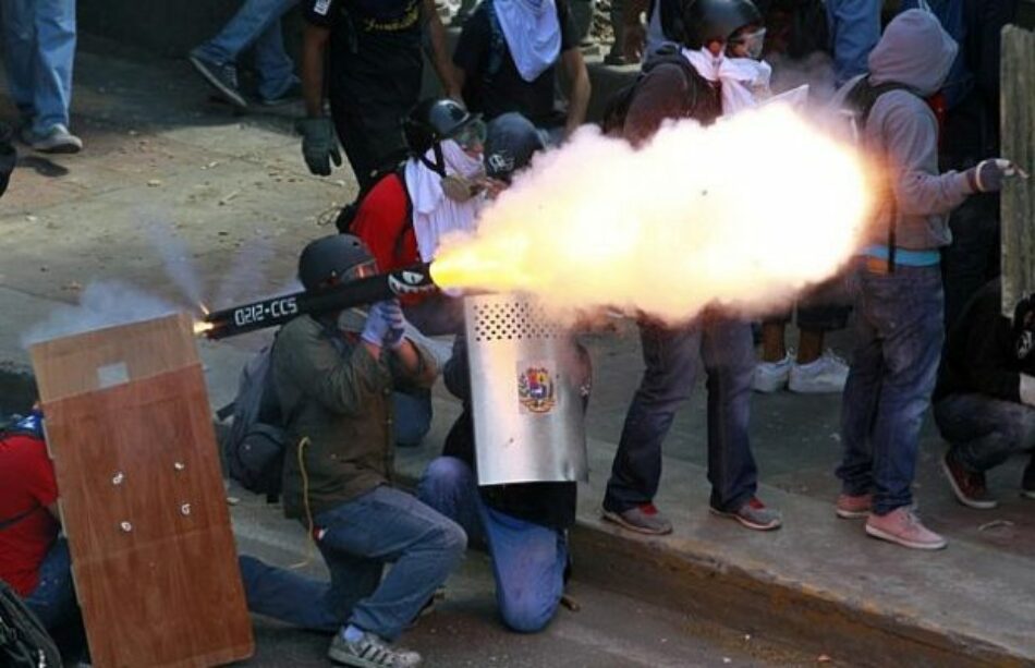 James Petras: «EEUU junto con grupos armados van a provocar incidentes en Venezuela»