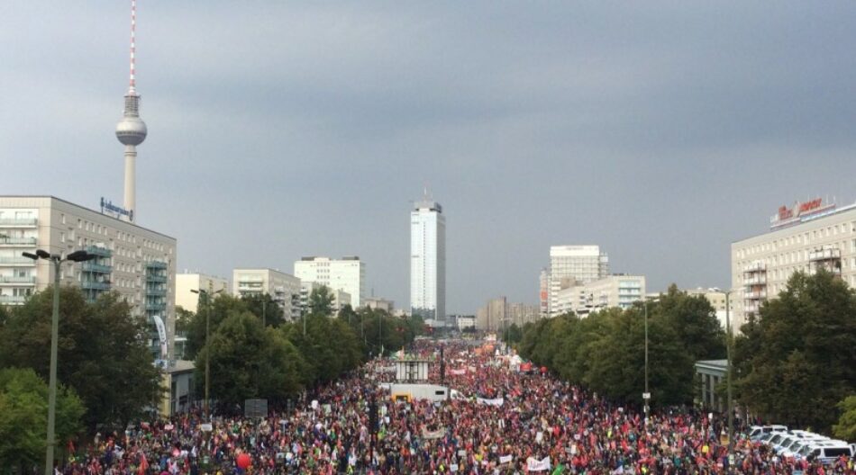 Multitudinarias marchas en Alemania contra los tratados de libre comercio