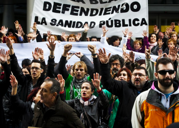 PCE: «El PSOE continúa privatizando la salud aragonesa»