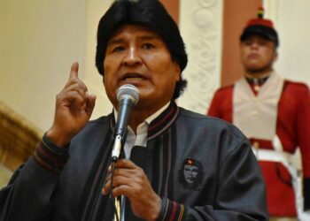 Bolivia anuncia la nacionalización de cooperativas mineras privadas