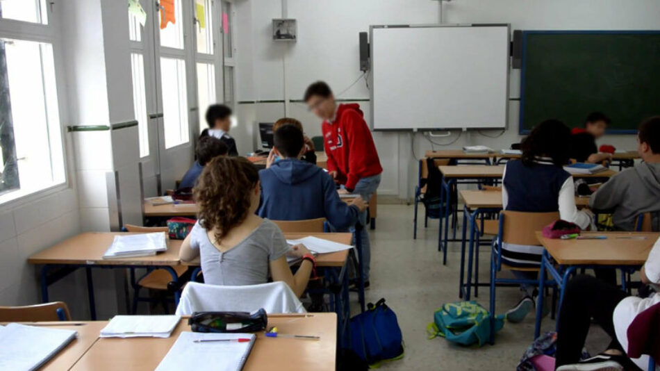 La Plataforma Estatal por la Escuela Pública considera que la puesta en marcha de las reválidas es uno de los mayores ataques sufridos por la educación en el Estado Español