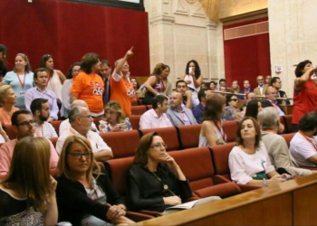 Servicios de Emergencias de Andalucía en huelga barajan ir al Comité Federal del PSOE