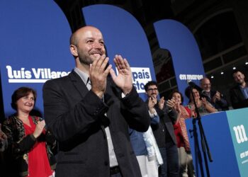 En Marea arranca a campaña electoral galega co compromiso de reconstruír o país fronte ao desastre das políticas do PP de Feijóo