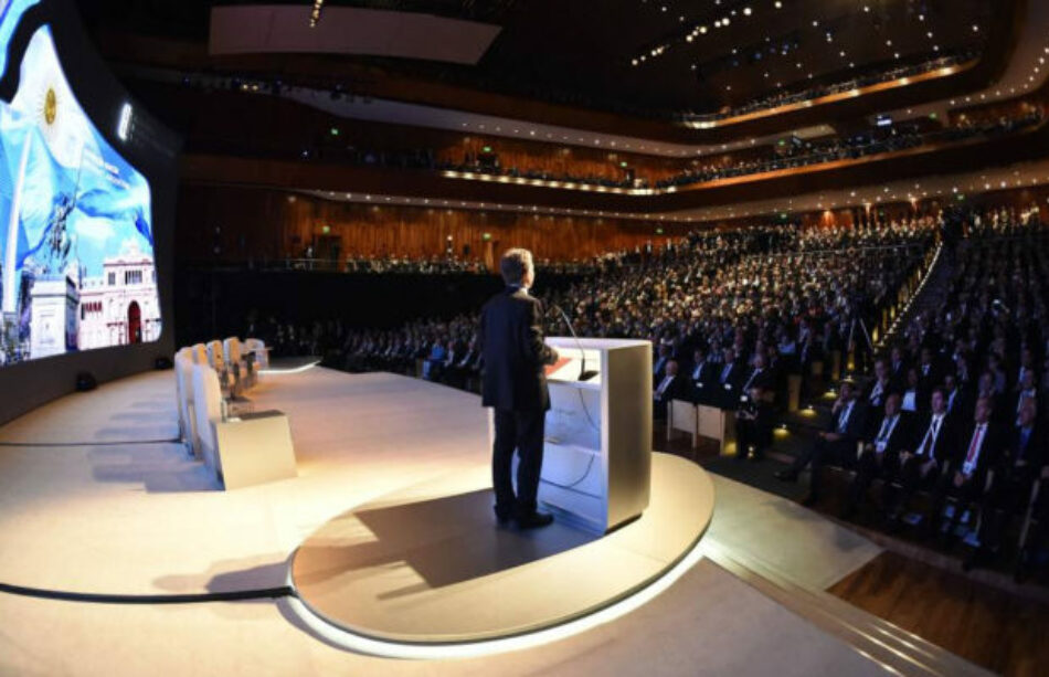 Argentina. Durante la apertura del “Mini Davos porteño” Macri de rodillas frente a los ejecutivos multinacionales: “Este gobierno está para ayudarlos”