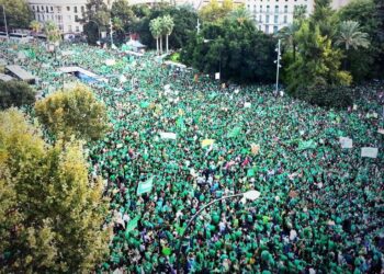 Denuncian «el saqueo al que se somete a la educación pública»