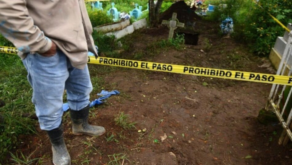 Hallan fosa común con 192 cuerpos en México
