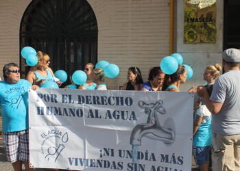 Participa vigilará que no se vuelva a producir ni un corte más de agua en una vivienda de Sevilla