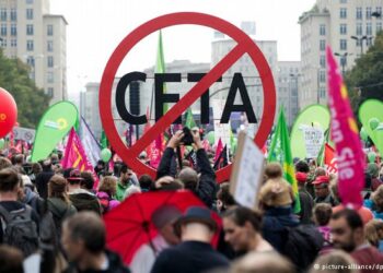 IU reclama someter la ratificación del CETA a un referéndum en toda la UE