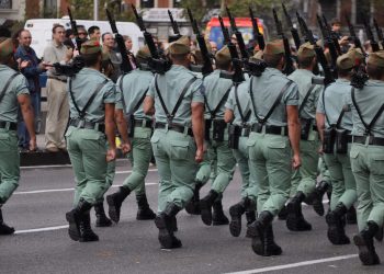Unidos Podemos pregunta por las condiciones de los profesionales de las Fuerzas Armadas para el 12 de octubre