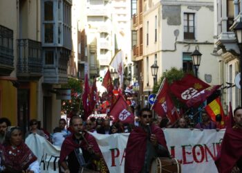 Más de 1.000 personas se manifiestan en Zamora por la Región Leonesa
