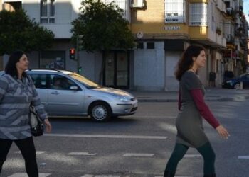 EQUO reivindica el protagonismo del peatón en nuestras ciudades y pide priorizar espacios para trasladarse caminando