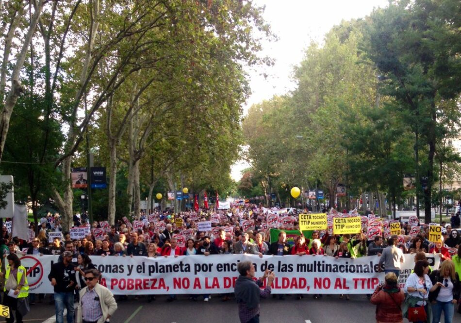 La izquierda muestra músculo en las movilizaciones contra el TTIP y el CETA