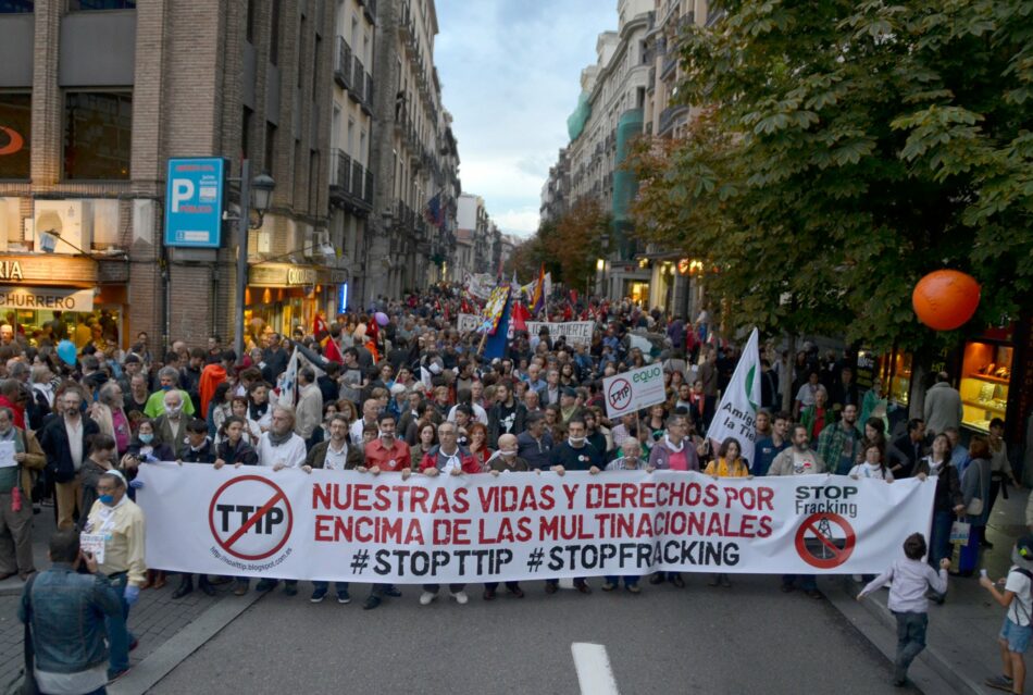 Trasladan su “absoluto respaldo” y su “total implicación” con las movilizaciones del 15 de octubre contra el TTIP y el CETA