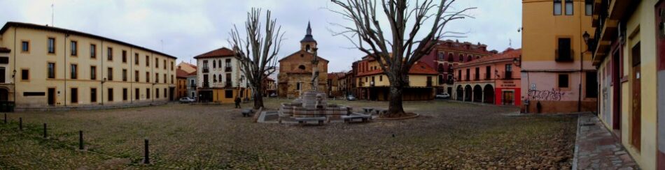 Piden la conservación de la plaza del Grano en León