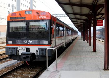 En Marea denuncia que o PP está a deixar un país invertebrado e incomunicado a nivel ferroviario