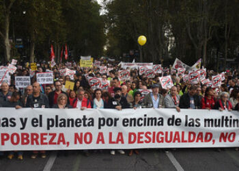 Miles de personas se manifiestan para exigir la paralización de los tratados TTIP, CETA y TiSA