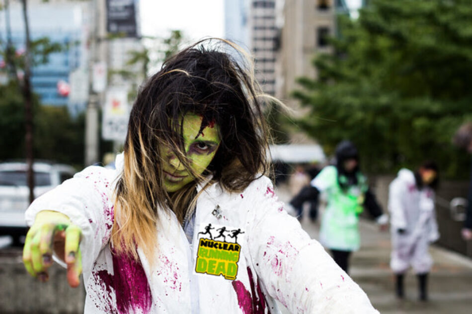 Mañana comienzan las carreras populares de temática zombi organizadas por Greenpeace