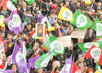 El Partido Comunista de España se solidariza con el HDP (Partido Democrático del Pueblo) por la persecución que está sufriendo por parte del régimen turco