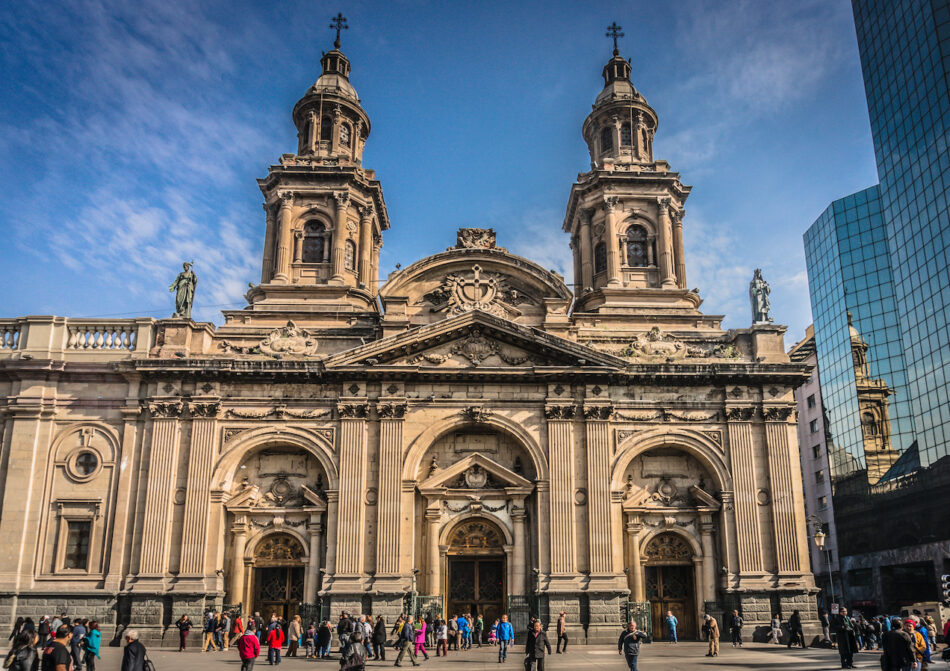 EU denuncia a actitude da USC e da Xunta que, coa firma dun convenio coa Catedral, acaban co modelo aconfesional que deben seguir ambas entidades