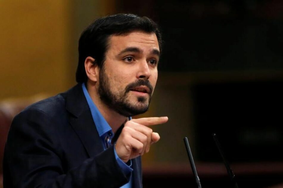 Garzón avisa que el nuevo Gobierno de Rajoy “está pensado para el chantaje permanente entre más recortes o nuevas elecciones” al PSOE y Ciudadanos