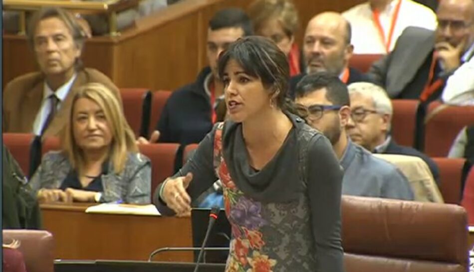 Teresa Rodríguez a Fátima Báñez: «El PP es tan culpable de los recortes en la sanidad andaluza como lo es el PSOE»