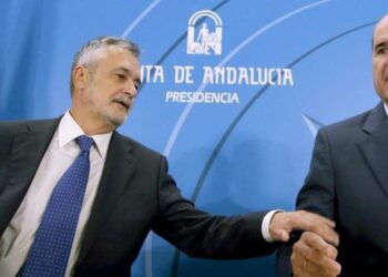 Asegura que con los dos expresidentes de la Junta en el banquillo “se juzga toda una época”