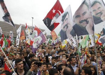La policía turca detiene a dirigentes de organizaciones políticas y sociales de kurdas
